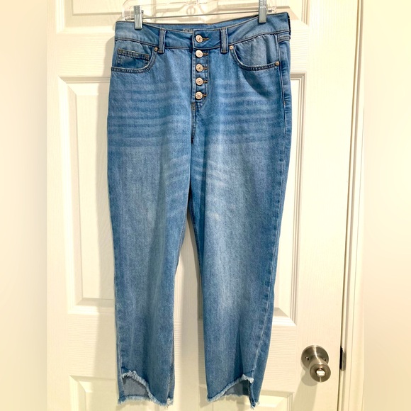 Rewash High Rise Vintage Reunion Crop Frayed Hem Jeans 9/29 - Picture 2 of 13